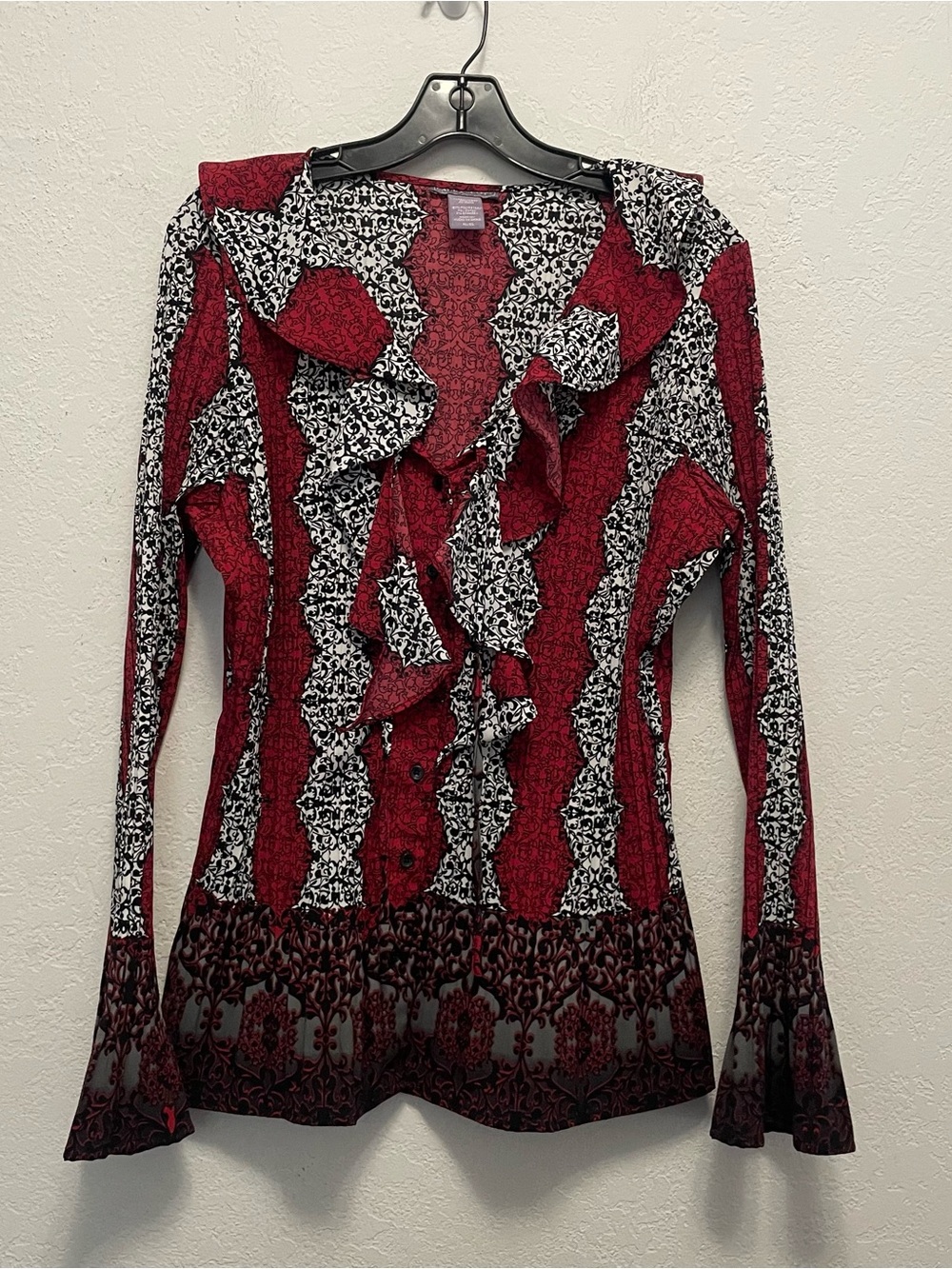 Laura Scott Size XL Red Black Abstract Print Ruffle Blouse Stretch Flared Sleeve